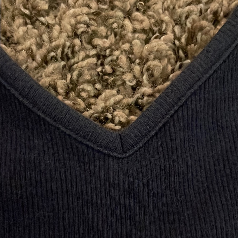 PacSun Navy and Green Striped Crop Top - Picture 5 of 8